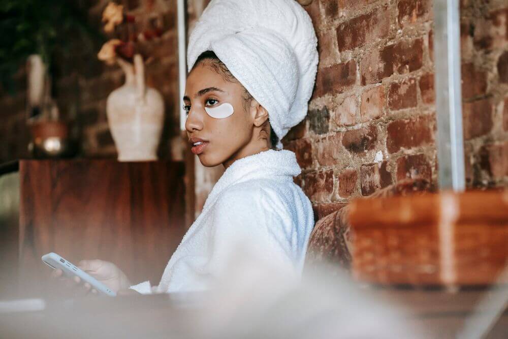 how sms helps salons and spas turn empty slots into revenue